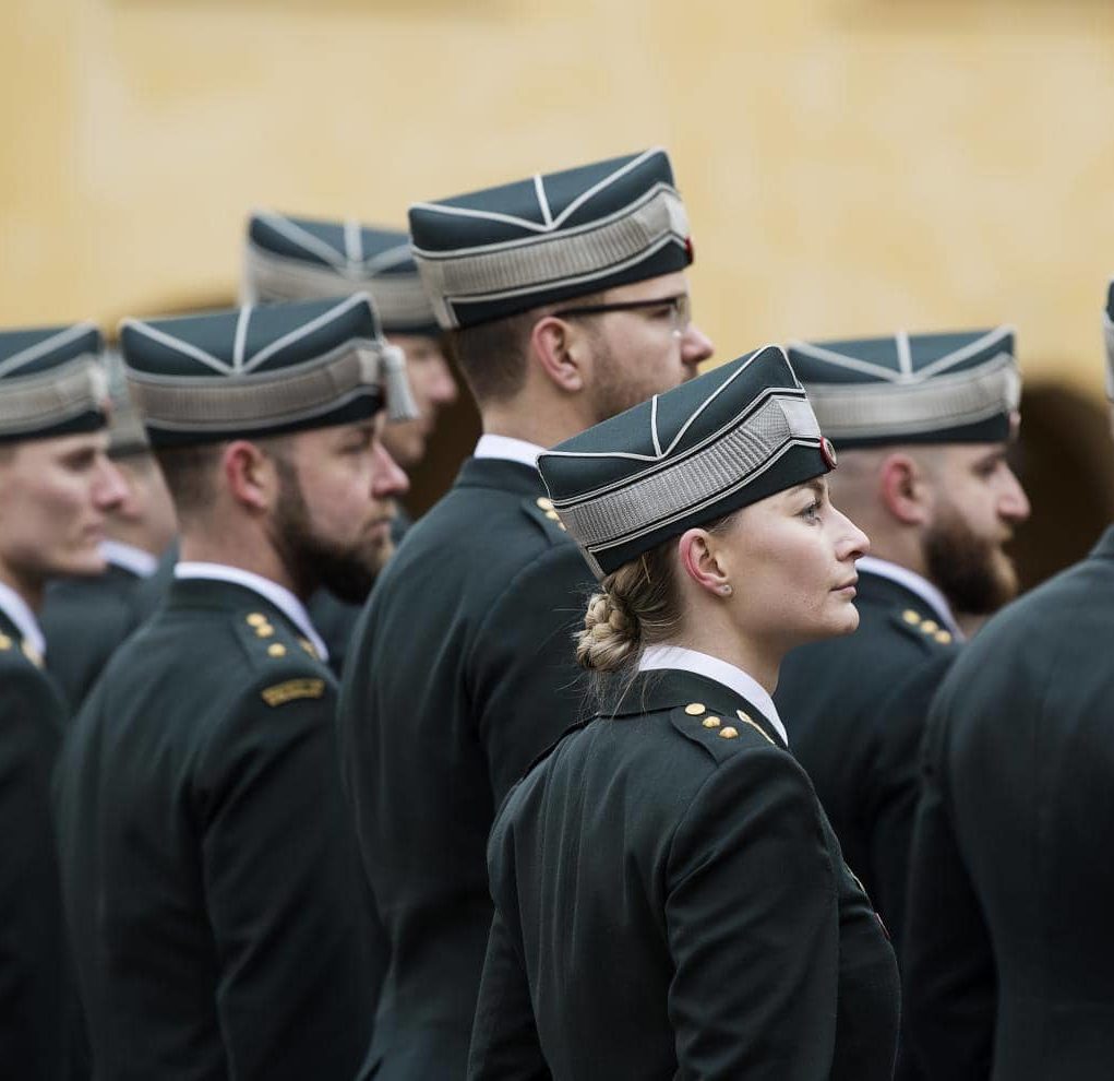 dcec87ddfc059d62389467c829ed26acb0f97adc-aspect-ratio-670-650